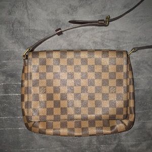 Louis Vuitton Tango Musette Damier